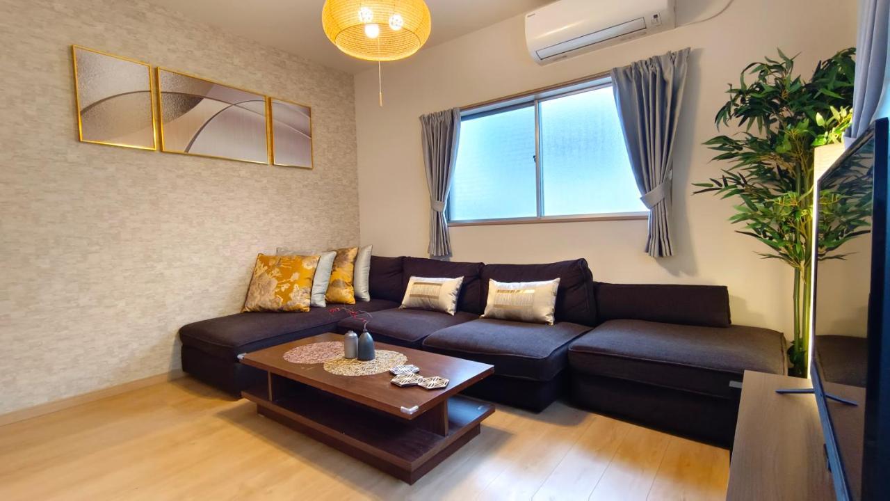 Tsukiyume Kan - House With Parking, 10Mins To Usj, Tennoji, Namba Oszaka Kültér fotó