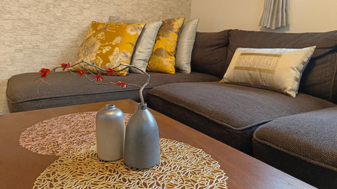Tsukiyume Kan - House With Parking, 10Mins To Usj, Tennoji, Namba Oszaka Kültér fotó